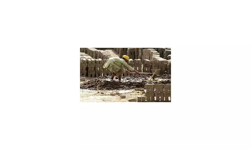 Punjab Government Cracks Down on Factories Flouting Wage & Safety Laws