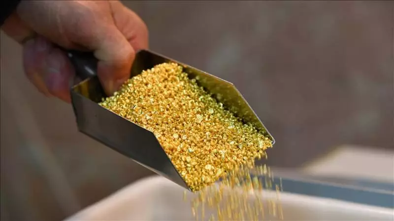 China Discovers Largest Single Gold Deposit in 70 Years