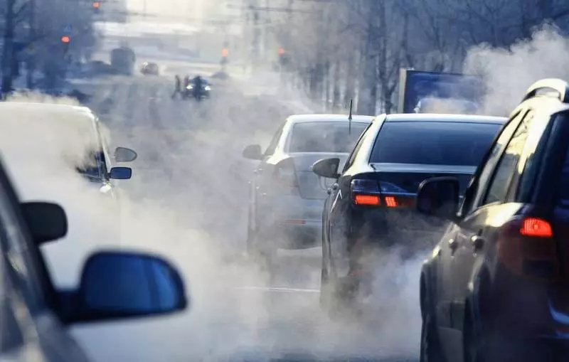 Islamabad Cracks Down on Smoke-Emitting Vehicles to Fight Pollution