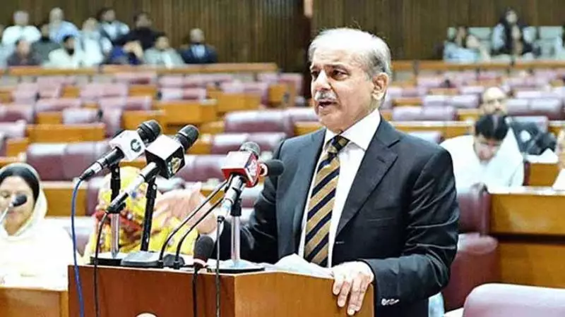 Pakistan Passes Historic 27th Constitutional Amendment with 234 Votes