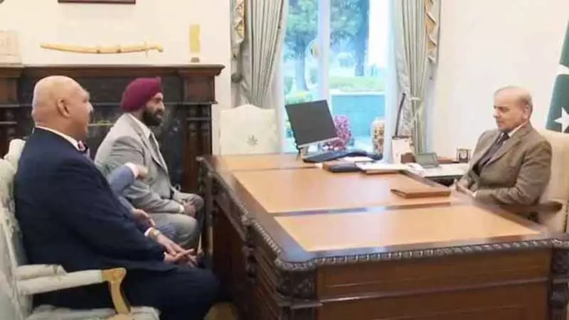 PM Shehbaz Sharif Pledges Support for Sikh Community Rights