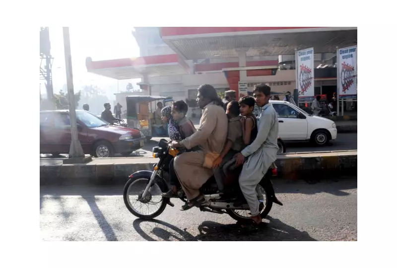 Rawalpindi Issues 600 E-Challans in First 4 Days of New System