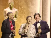 Tom Cruise Honored with Oscar: 45-Year Career Celebrated