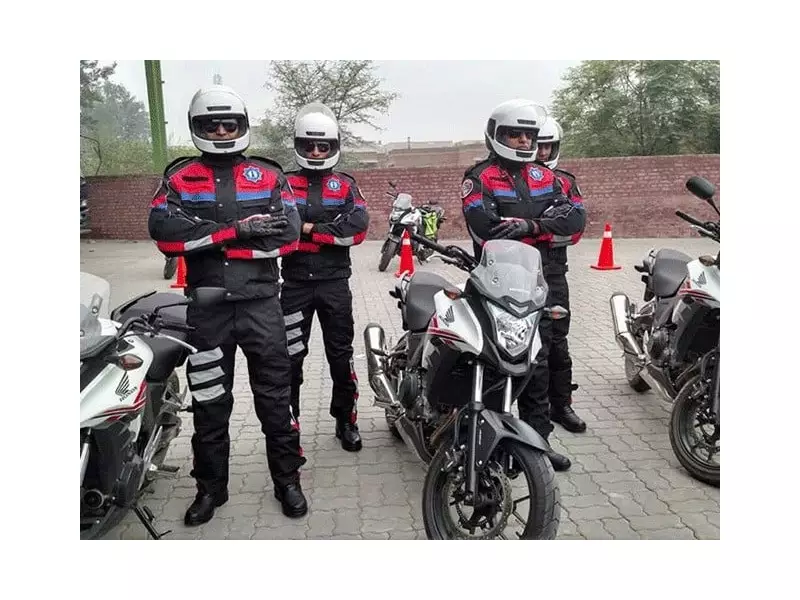 Two Proclaimed Offenders Detained in Islamabad Police Operation