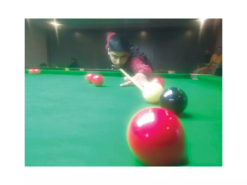 Farhan, Jahanzaib, Shahzaib, Barjees Reach U21 National Snooker Semis