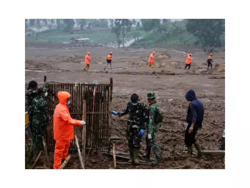 Indonesia Landslide Death Toll Rises to 34, Search Hampered by Rain