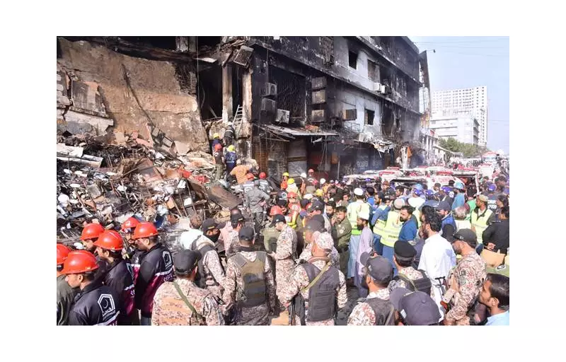 Karachi Mall Fire Death Toll Rises to 23; President, PM Assure Support