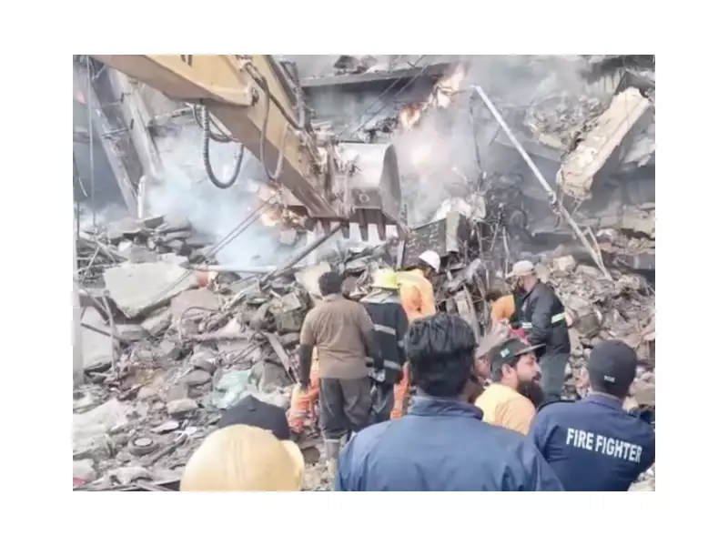 Karachi Mall Fire Kills 5, Traps Up to 100; Major Rescue Operation Underway