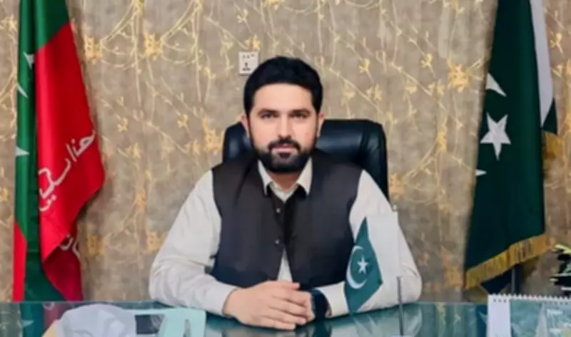 KP CM Ends Adiala Jail Sit-in After Being Denied Meeting with Imran Khan