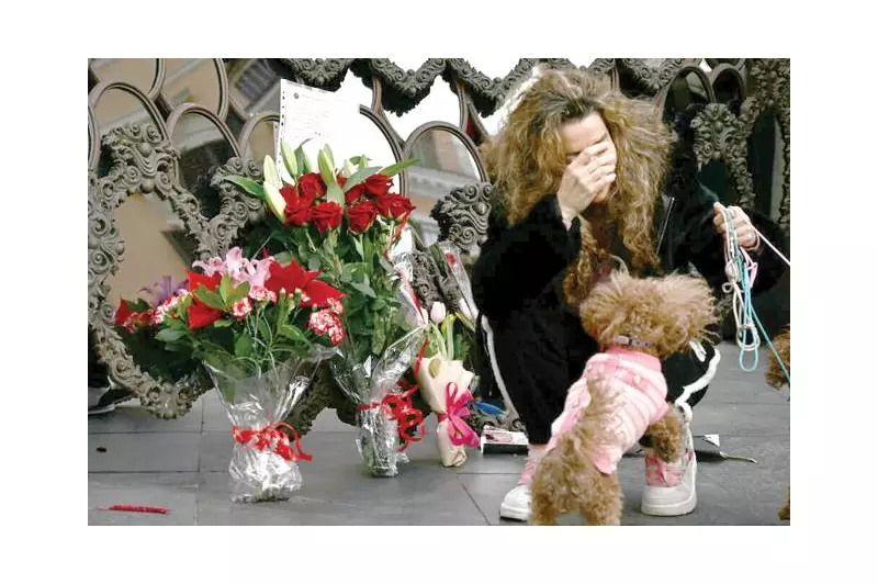 Mourners Gather in Rome to Honor Fashion Icon Valentino Garavani