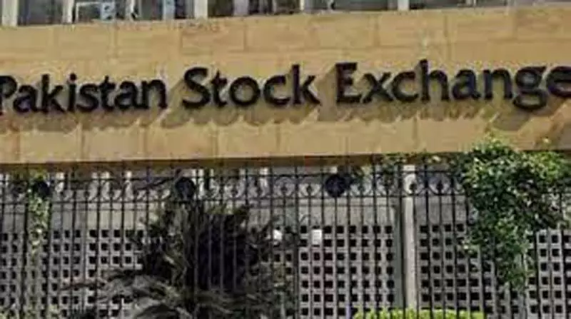 Pakistan Stock Market Soars: PSX Gains 2,662 Points to Close at 187,761