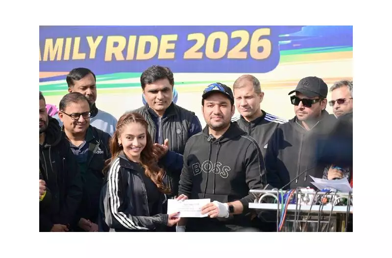 Punjab Sports Department Hosts Record-Breaking 12-km Cycle Ride in Lahore