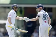 Root & Brook's 154* Partnership Steadies England After Early Wickets in Rain-Hit Sydney Test