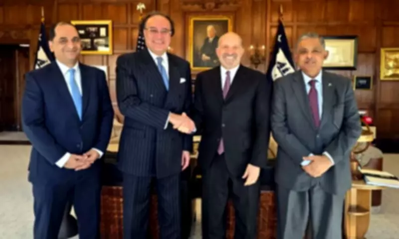 Pakistan and US Pledge to Strengthen Economic Ties in Washington Meeting