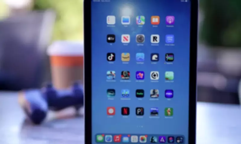 Apple's Foldable iPhone Rumors: iPad-Style Multitasking, No Face ID, $2,000 Price Tag