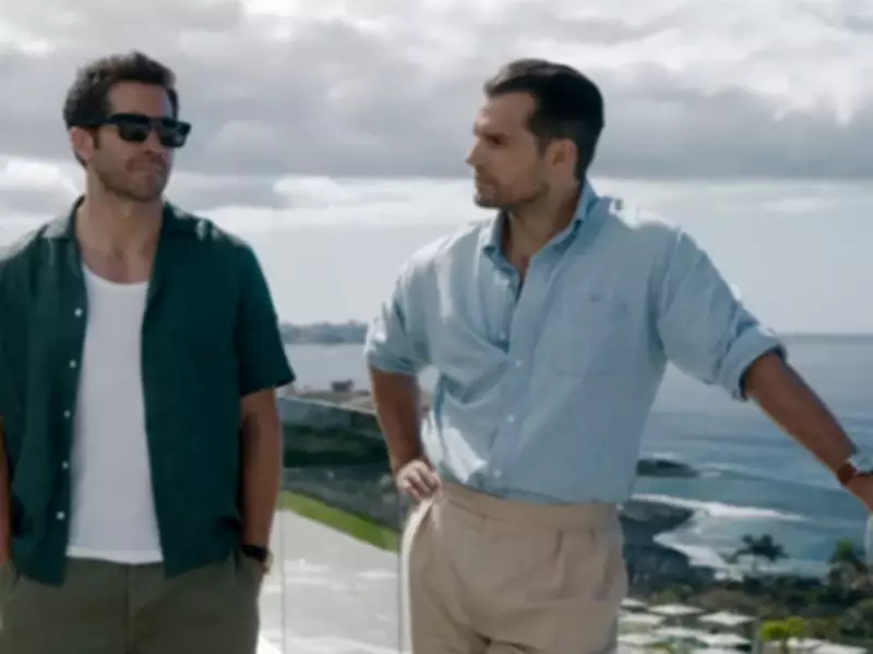 Henry Cavill and Jake Gyllenhaal Lead Private Army in 'The Grey' Trailer