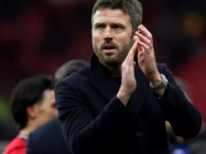 Manchester United's Carrick Addresses First Defeat, Scholes Criticism Ahead of Villa Clash