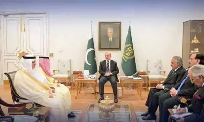 PM Urges Islamic Unity Amid Middle East Crisis, Calls for Collective Action