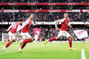 Arsenal Edge Chelsea to Stay in Title Control, Man United Climb to Third