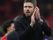 Manchester United's Carrick Addresses First Defeat, Scholes Criticism Ahead of Villa Clash