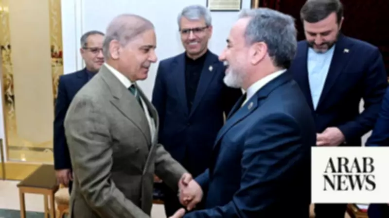 Iran FM Returns to Islamabad for Consultations on US War