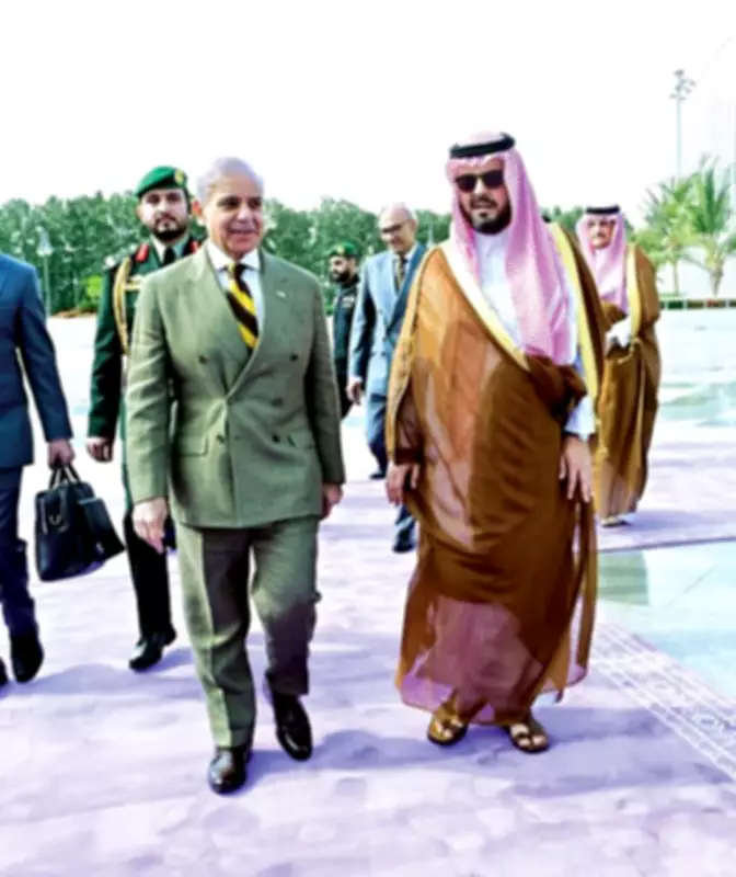 PM Shehbaz Sharif Arrives in Saudi Arabia for Three-Nation Tour