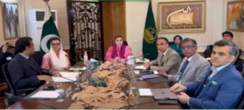 Punjab CM Orders LPG Price Regulation and Sets Cleanliness Deadline