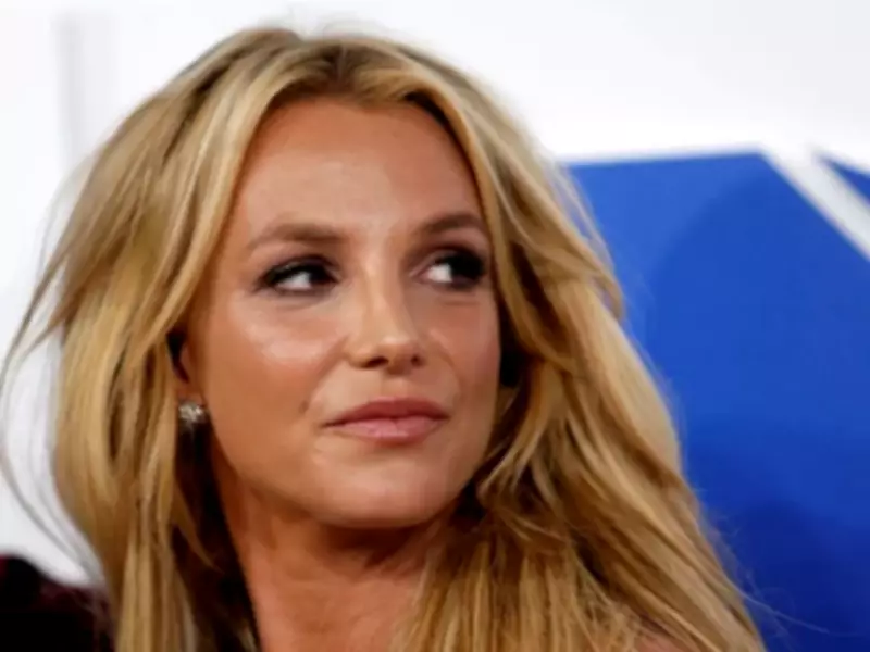 Britney Spears Offers Police Lasagna During DUI Arrest, Speaks in British Accent