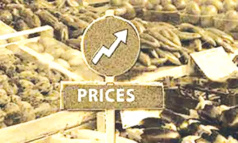 Pakistan Inflation Surges to 10.9% in April Driven by Rising Oil Prices