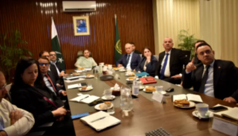 Pakistan, Turkiye Pledge Stronger Climate Cooperation Ahead of COP31