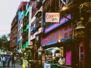 پنجاب میں کاروباری اوقات بحال، بازار رات 8 بجے بند ہوں گے