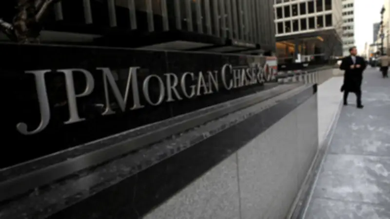 Angie Báez's JPMorgan Exit After Knicks Bin Theft Sparks Salary Speculation