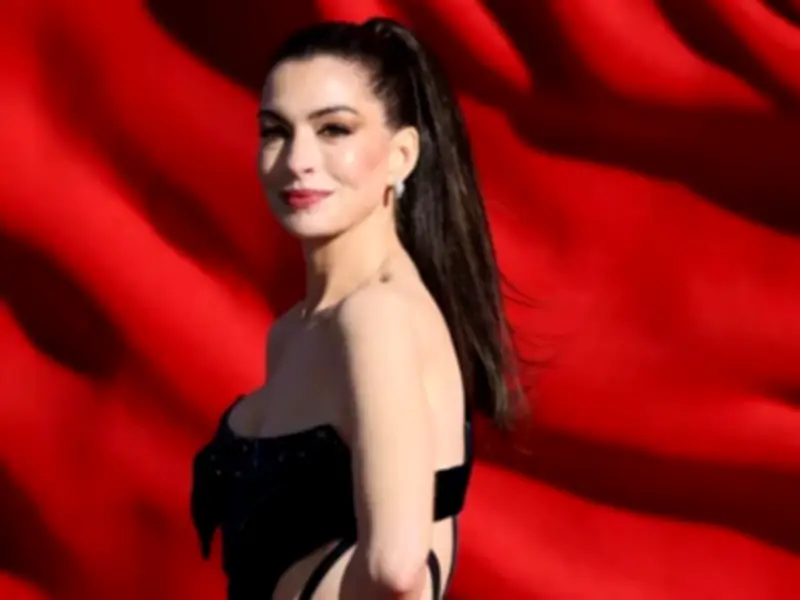Anne Hathaway on Rihanna's Body Confidence Boost After Childbirth
