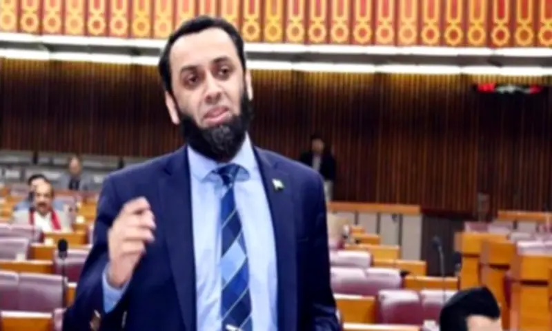 Atta Tarar: Economic Stability Achieved, Relief for Salaried Class in Budget