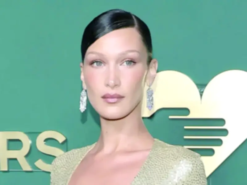 Bella Hadid Opens Up About Lyme Disease Flare-Up Challenges