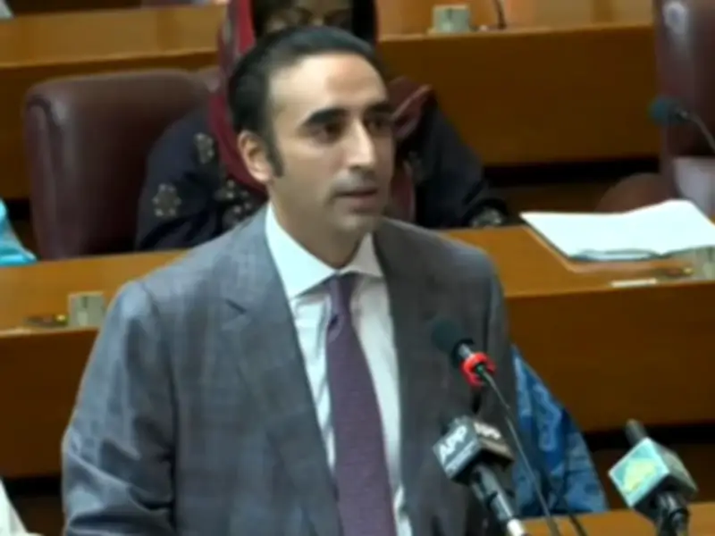 Bilawal Slams Khawaja Asif Over AJK Remarks, Questions His Cabinet Position