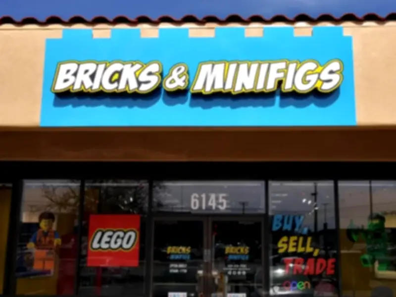 Bricks & Minifigs Denies Seizing GoFundMe Over Lego Dispute