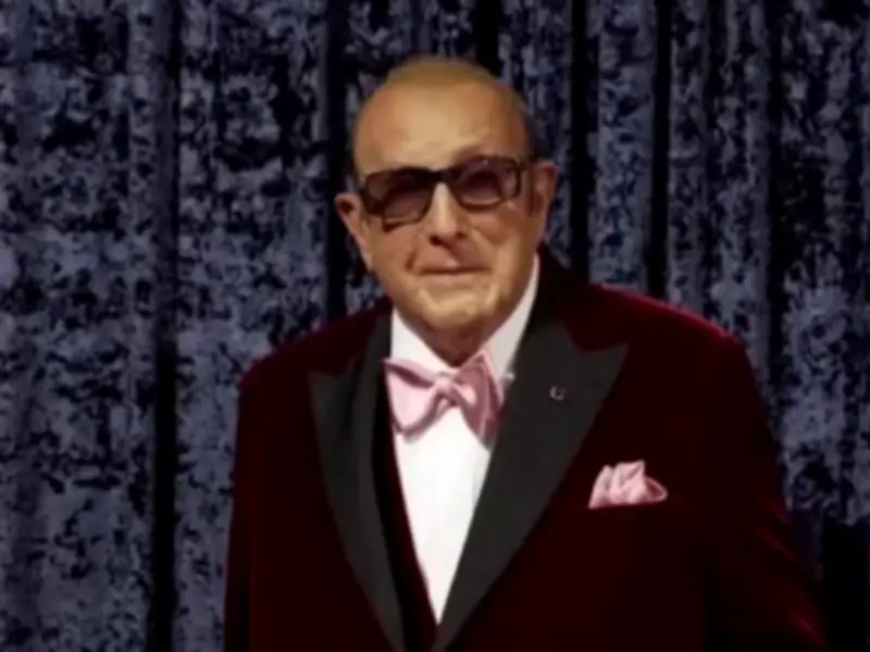 Clive Davis, Legendary Music Executive and Producer, Dies at 94