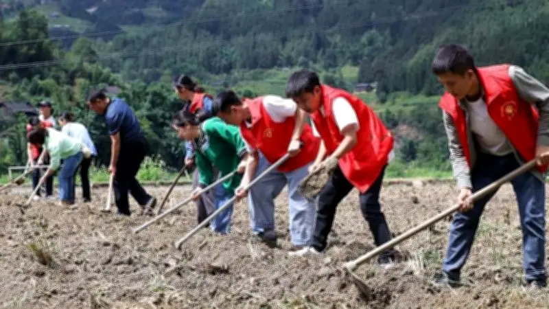 How CPC Attracts Youth: From Edgar Snow to Modern Rural Revitalization