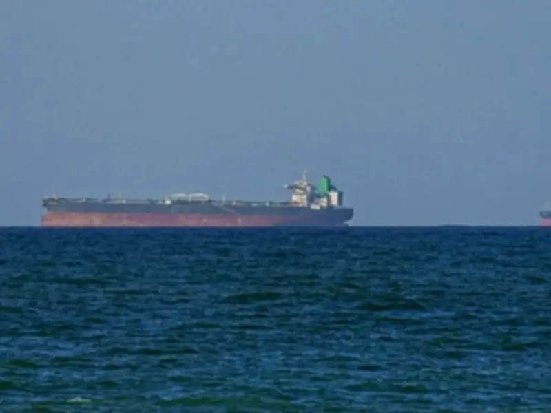 IMO Evacuates 115 Vessels, 2,500 Seafarers from Strait of Hormuz