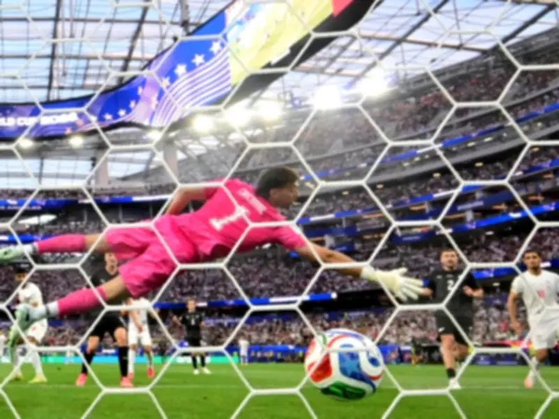 Iran Draws 2-2 with New Zealand; Spain Held by Cape Verde in World Cup