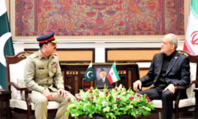 Iranian President Lauds Pakistan's Role in Regional Peace in Meeting with FM Munir
