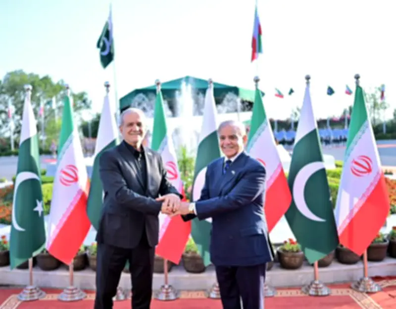 Iranian President Masoud Pezeshkian Arrives at PM House, Receives Guard of Honour