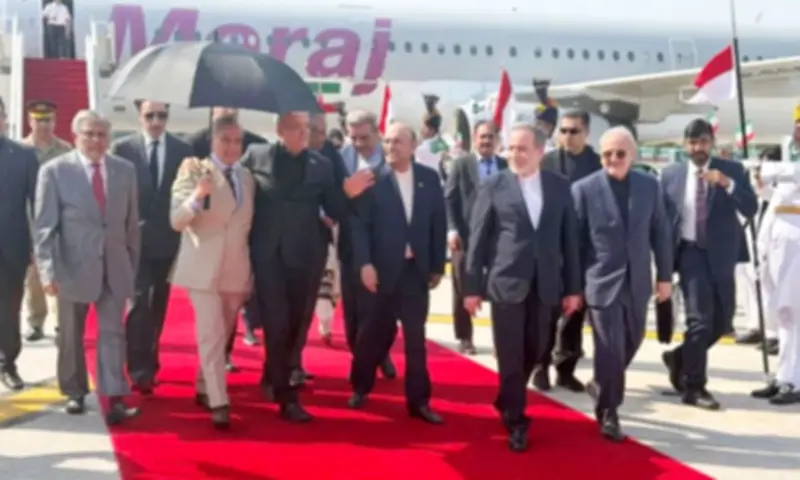 Iranian President Masoud Pezeshkian Arrives in Islamabad on State Visit