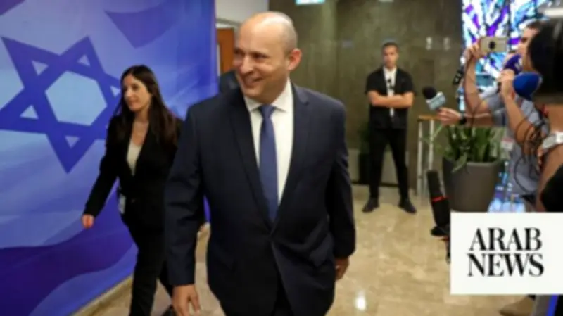 Israel Smuggled Starlink Systems into Iran, Former PM Bennett Says