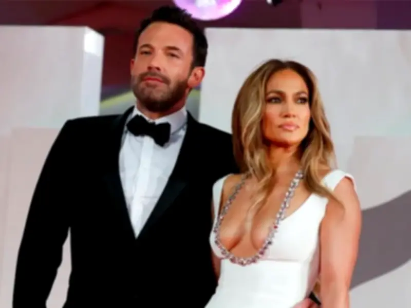J.Lo's Inner Circle Skeptical of Her Moving On from Ben Affleck