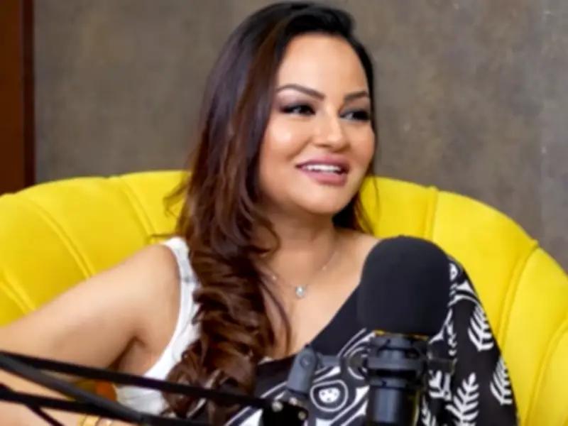 Juvaria Abbasi Slams Age Bias, Fake Marriages in Pakistani Drama Industry