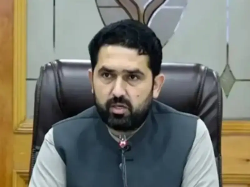 K-P CM Afridi Shows Unity in PTI Meeting, Slams Opponents