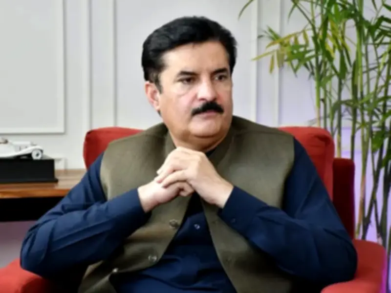 K-P Governor Invites CM for Unity, Criticizes Ex-CM, Reviews Muharram Security