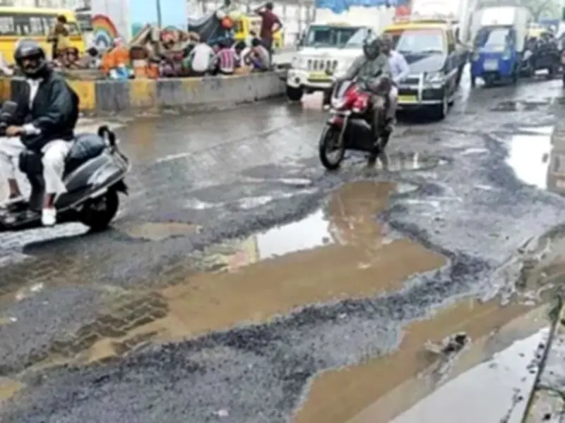 Karachi Water Disruptions: BRT, K-IV Projects Damage Pipelines